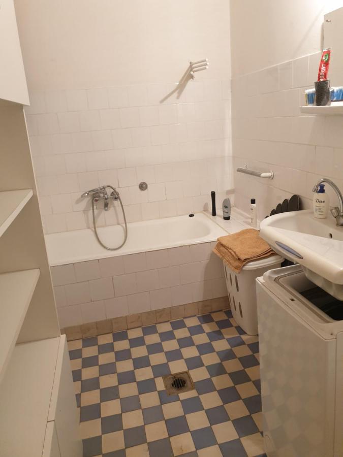 Izisz Debreţin Exterior foto